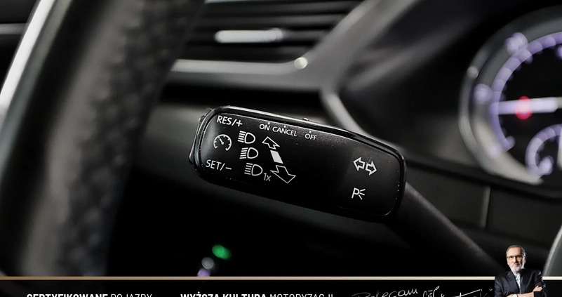 Skoda Superb cena 79999 przebieg: 179379, rok produkcji 2020 z Lwówek Śląski małe 704